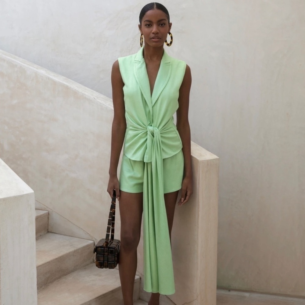 Cult Gaia- NWT Zest Green Sleeveless Marion Blazer with Long Front Tie - Picture 1 of 9